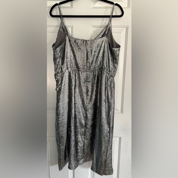 NWT Worthington Elegant Silver Wrap Dress XL - Picture 3 of 6